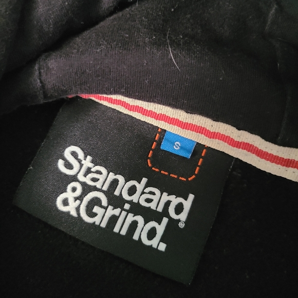Standard&Grind Black & Tropical Print Hoodie SM - Picture 7 of 8
